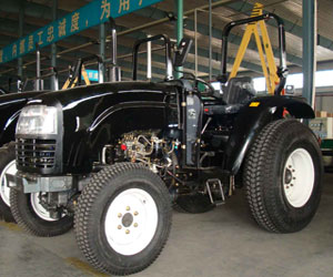 Dongqi Tractor - DQ1000